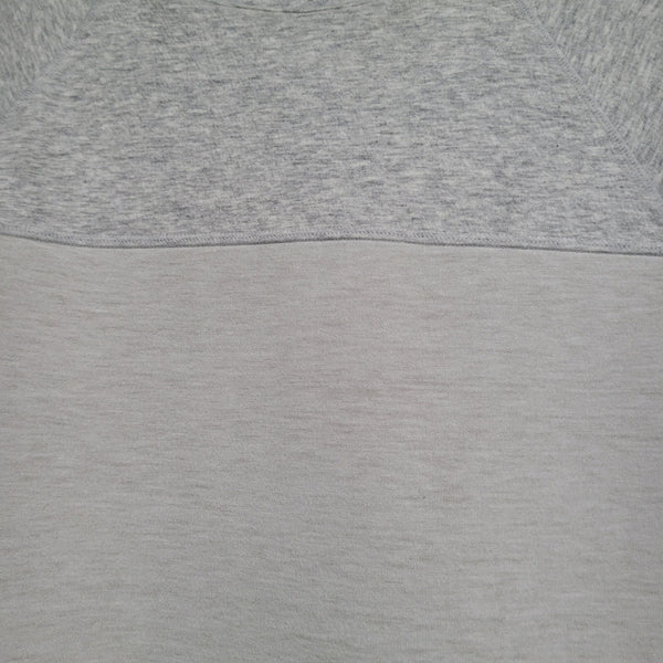 Athleta Fuse Colorblock Scuba 2 Toned Gray Thumbholes Sweatshirt Size Small