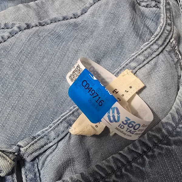 SOFT Soft Joie Blue Jean Style Knee Length Dress Key Hole Back 3/4 Sleeve Medium