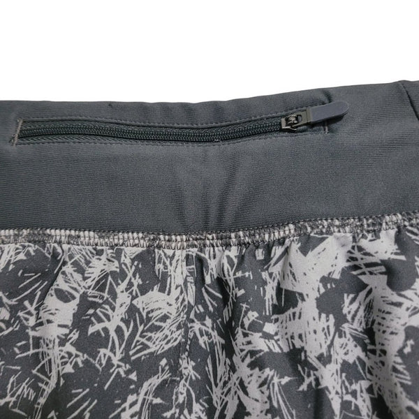 Under Armour Heat Gear Women's Gray Fitted Running Shorts Pockets Size Small