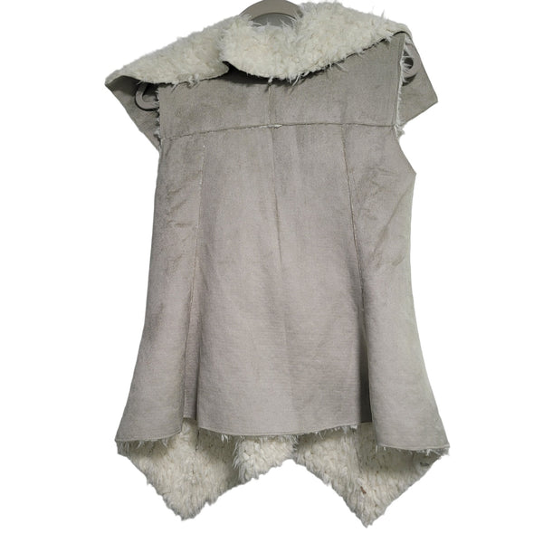 NWT JKT Vegan Sheepskin Vest Anthropologie Tan Pockets Hook and Eye Size XS