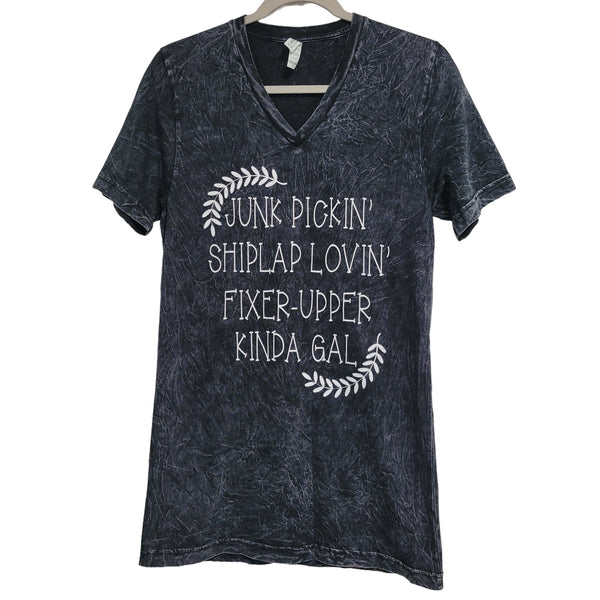 Junk Pickin' Shiplap Lovin' Fixer-Upper Kinda Gal Black Short Sleeve Size Small