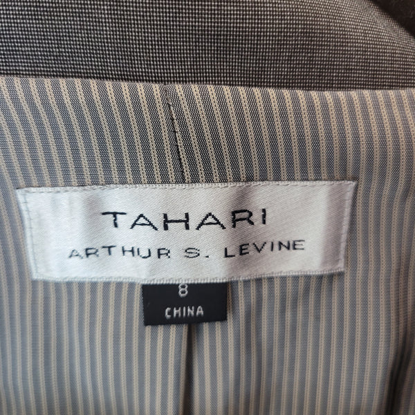 Tahari Arthur S. Levine Gray 2 Piece Blazer Pant Suit Size 8