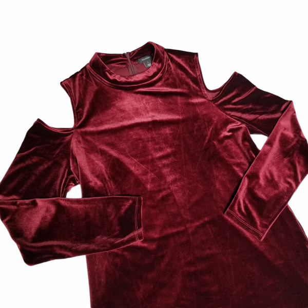 Halogen Red Tannin Burgundy Velvet Cold Shoulders Long Sleeve Back Zipper Size 1