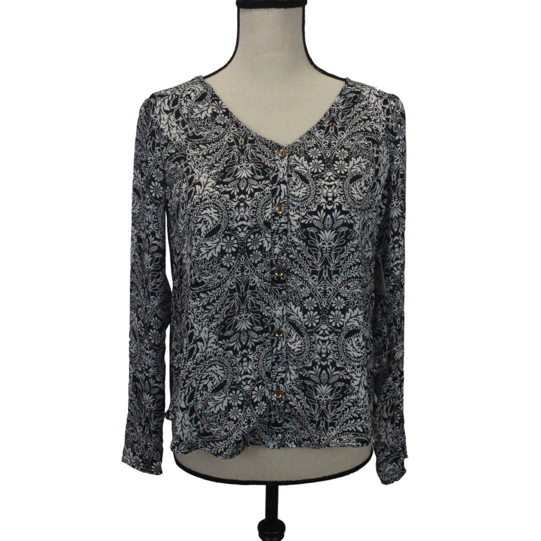 Charlotte Russe NWT Black White Paisley Long Sleeve Open Back Button Up Size XS