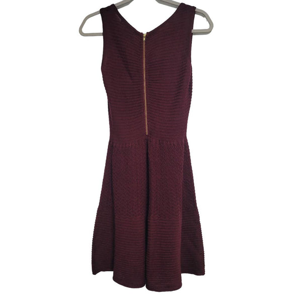 BB Dakota Adison Burgundy Sleeveless Textured Mini Dress Size Small
