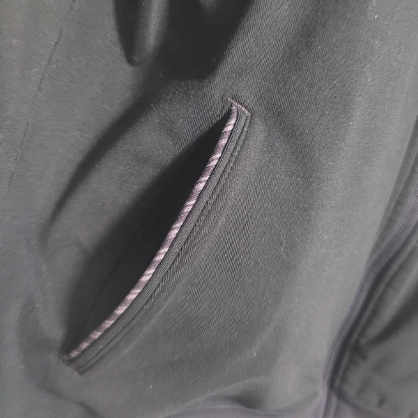 Under Armour Black Gray Stripe Full Zip Up Jacket Pockets