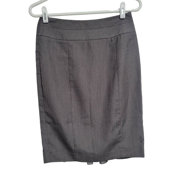 A. Byer Gray Knee Length Pencil Skirt Layered Ruffles Zip Up Size 3